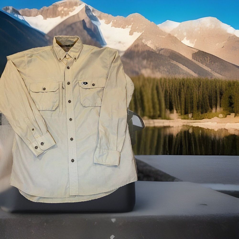 Mossy Oak Pathfinder Mens Yellow Breathable Camo side Button Down‎ Shirt.Size M